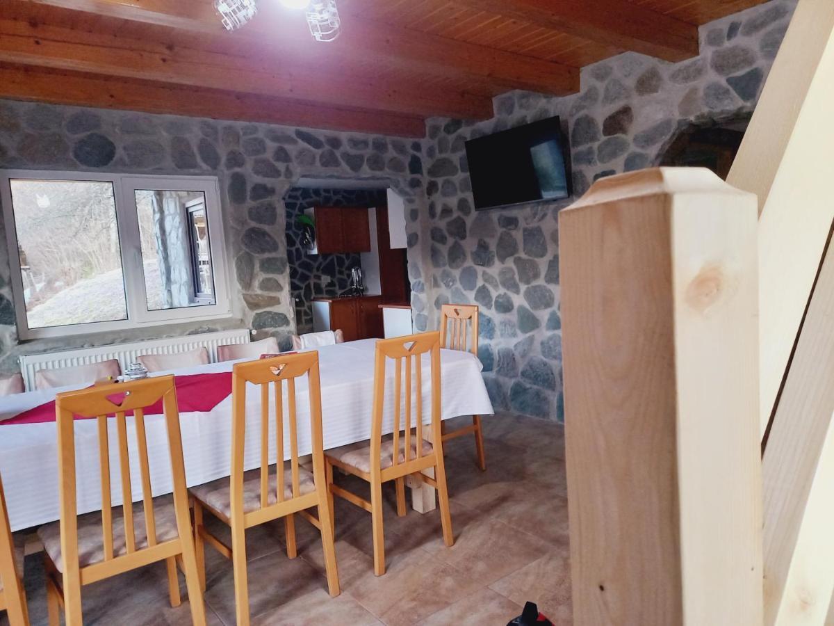 Cabana Belvedere Dragoslavele Exteriör bild